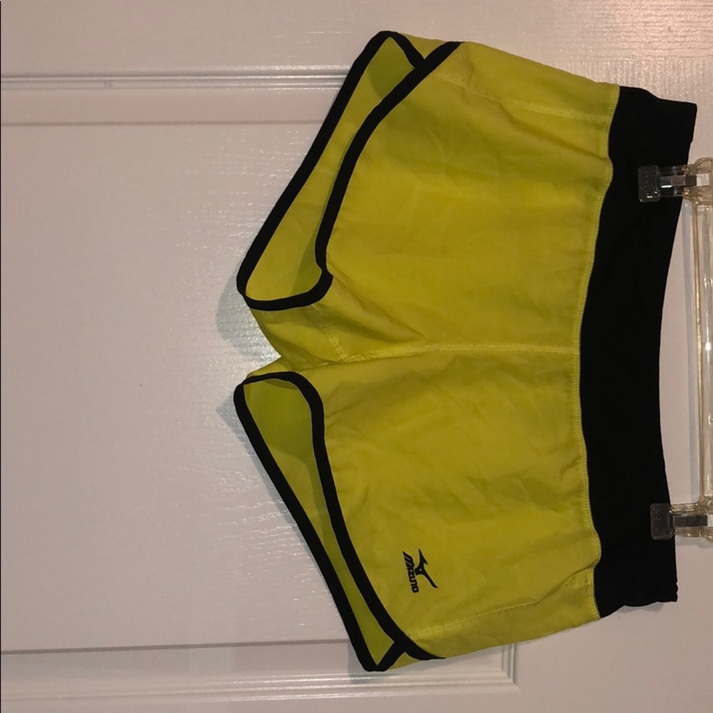 Women’s mizuno drylite shorts
